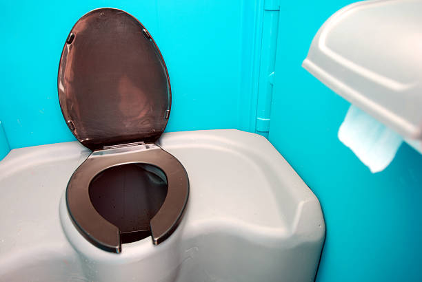 Best Porta potty delivery and setup  in Island Walk, FL